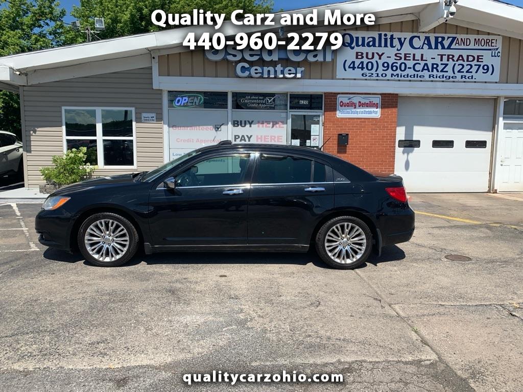 2013 Chrysler 200 4dr Sdn Limited