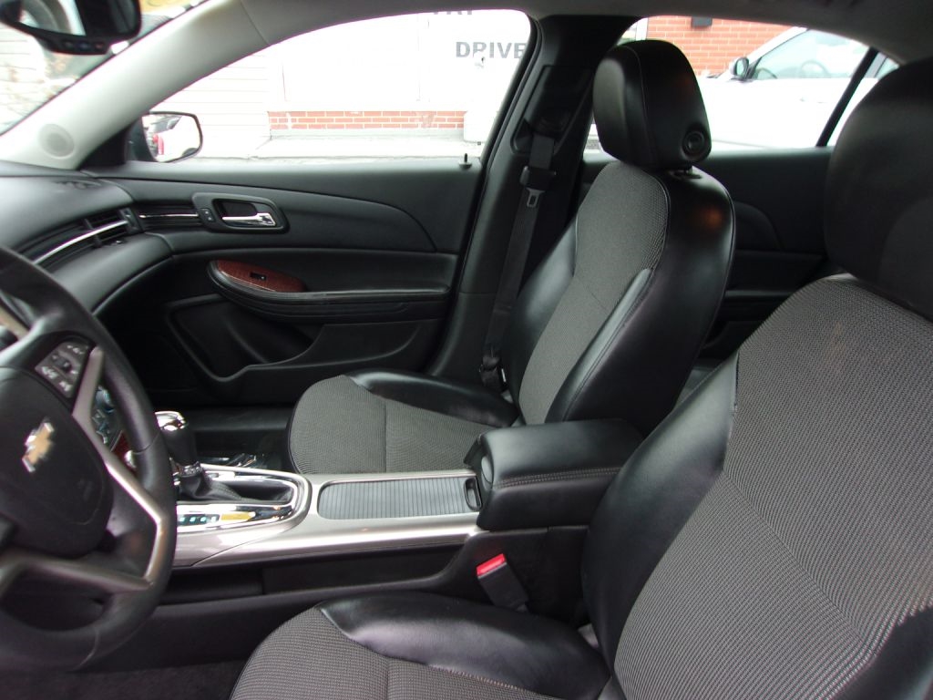 Chevrolet Malibu 4dr Sdn ECO w/1SA 2013