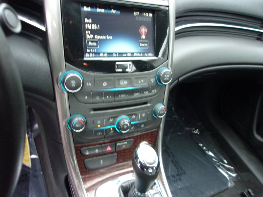 Chevrolet Malibu 4dr Sdn ECO w/1SA 2013