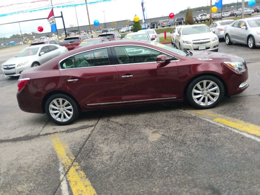 2015 Buick LaCrosse Leather photo 2