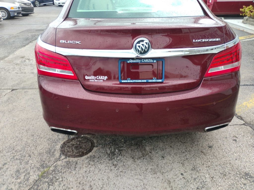 2015 Buick LaCrosse Leather photo 3