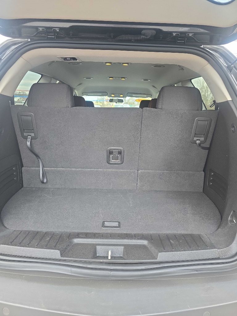 Chevrolet Traverse AWD 4dr LT w/1LT 2010