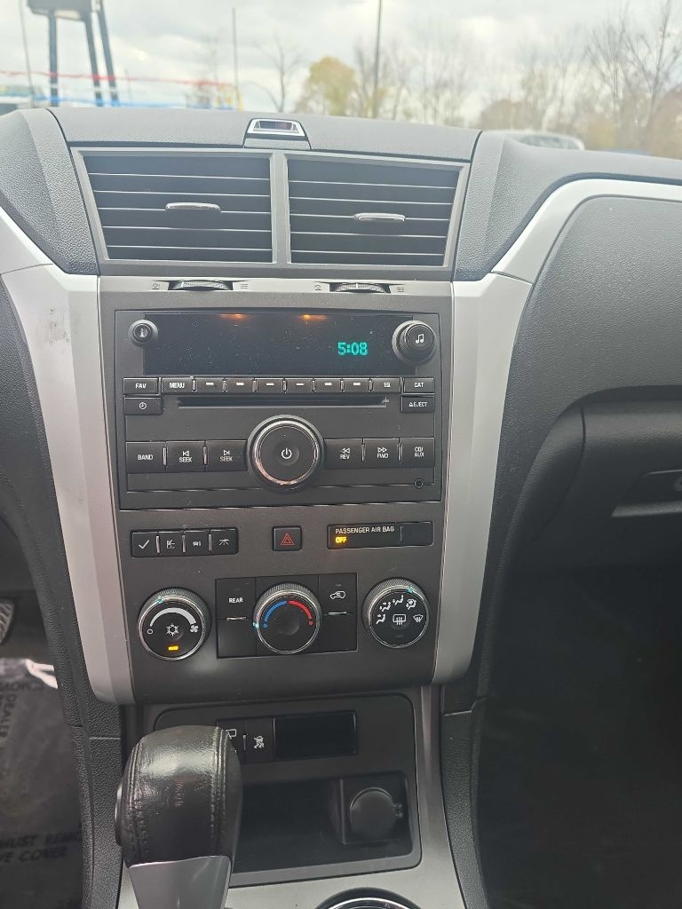 Chevrolet Traverse AWD 4dr LT w/1LT 2010