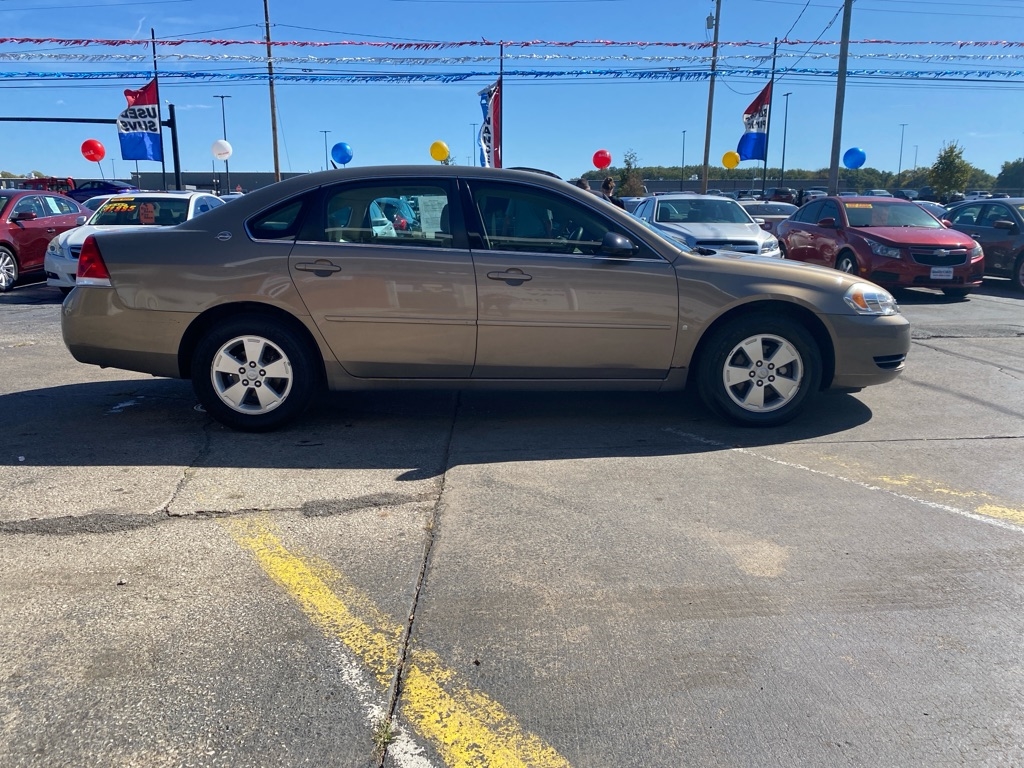 2007 Chevrolet Impala photo 3