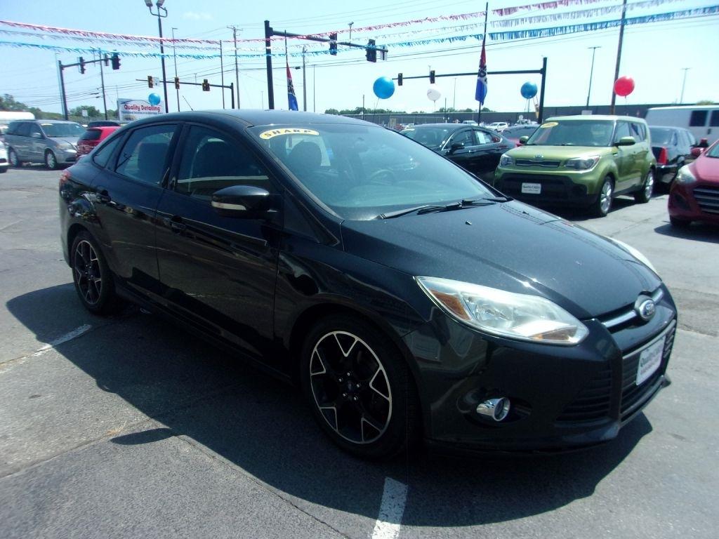 Ford Focus 4dr Sdn SE 2014