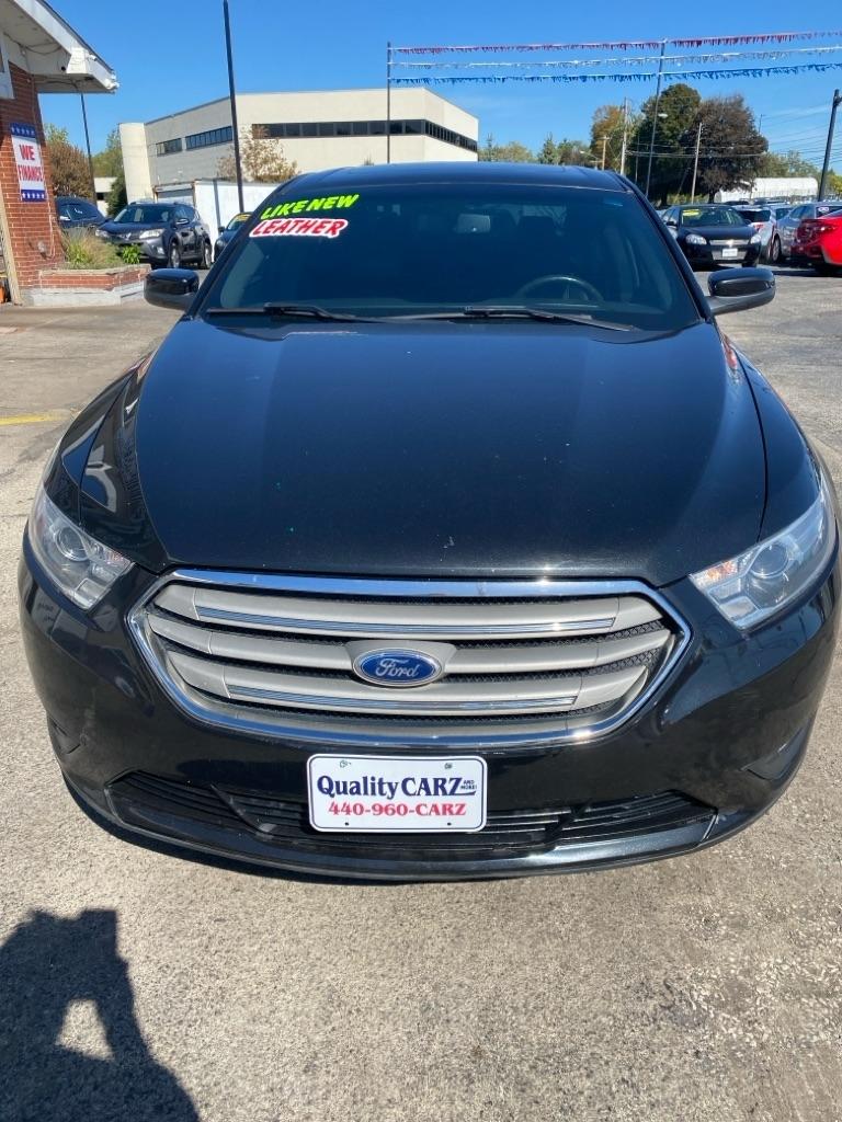 Ford Taurus 4dr Sdn SEL FWD 2015