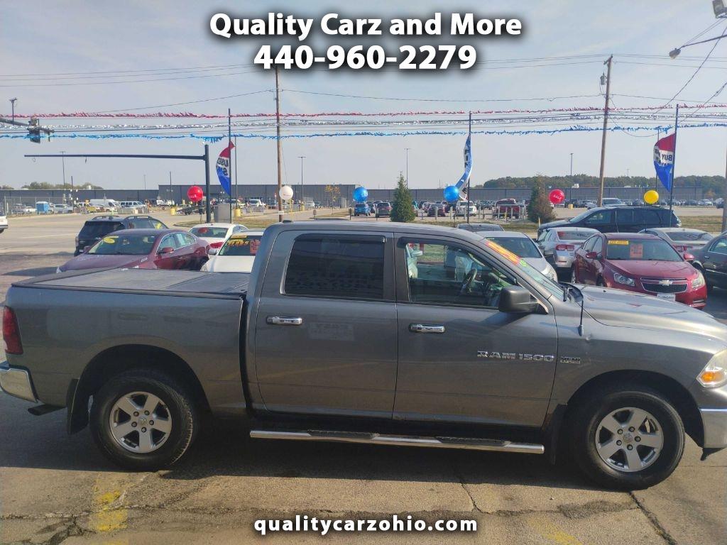 2011 Dodge 1500 4WD Crew Cab 140.5" SLT