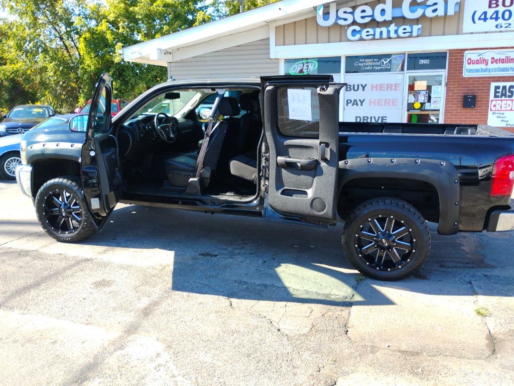 Chevrolet Silverado 1500 4WD Ext Cab 143.5" LT 2013