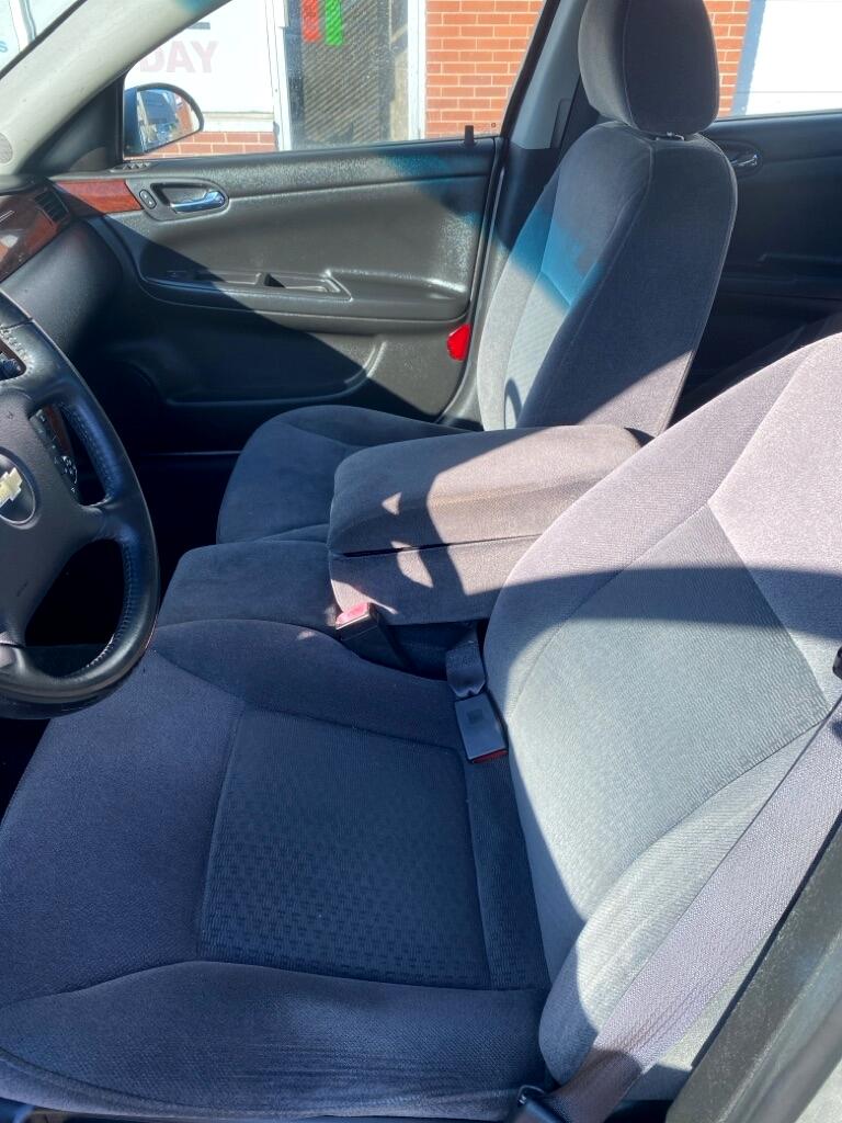 Chevrolet Impala 4dr Sdn 3.5L LT 2007