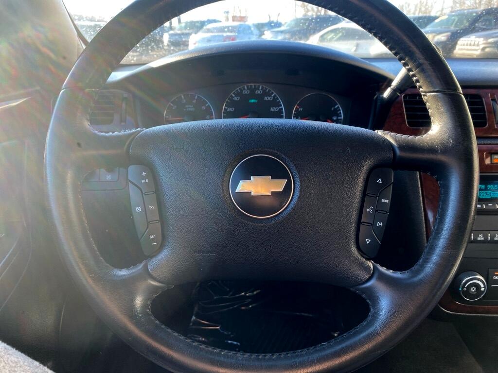 Chevrolet Impala 4dr Sdn 3.5L LT 2007