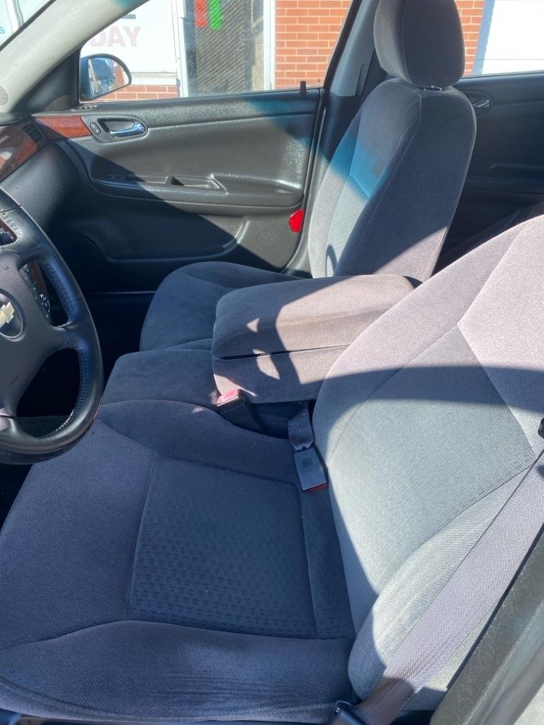 Chevrolet Impala 4dr Sdn 3.5L LT 2007