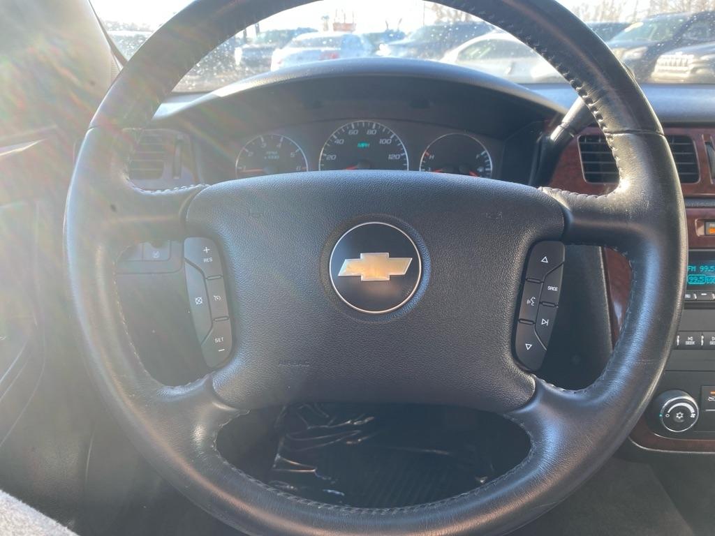 Chevrolet Impala 4dr Sdn 3.5L LT 2007