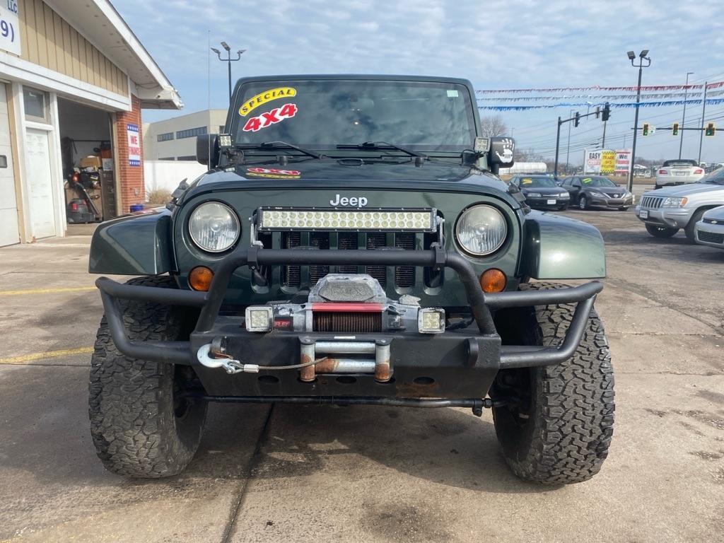 Jeep Wrangler Unlimited 4WD 4dr Sahara 2010