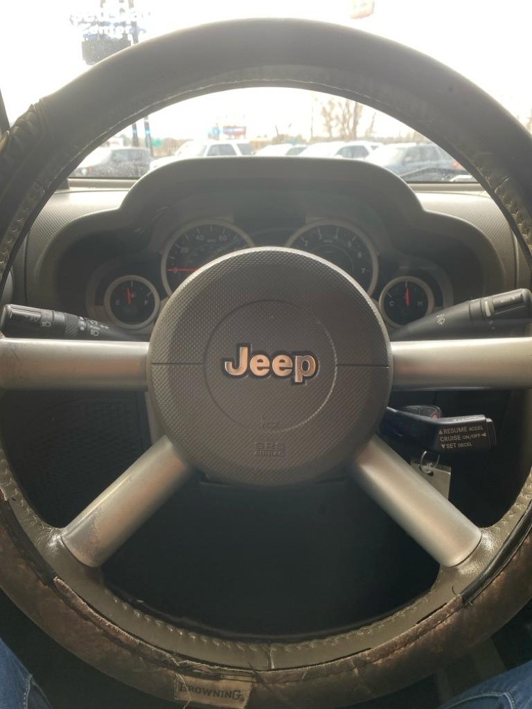 Jeep Wrangler Unlimited 4WD 4dr Sahara 2010