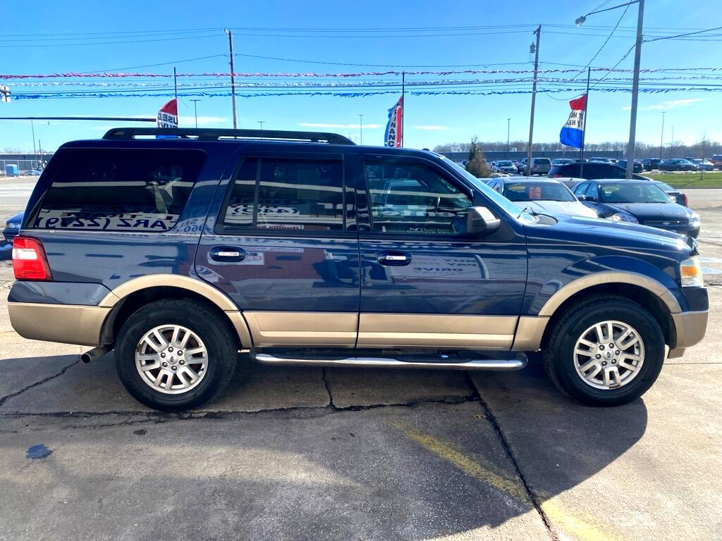 Ford Expedition 2WD 4dr XLT 2013