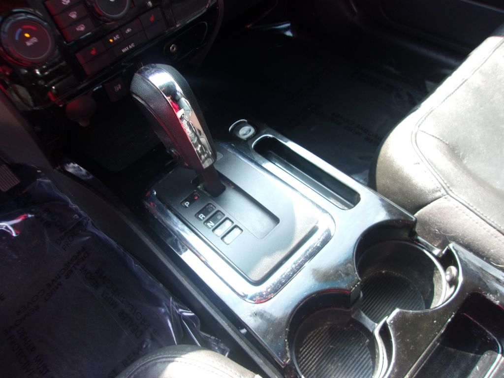 Ford Escape 4WD 4dr Limited 2011