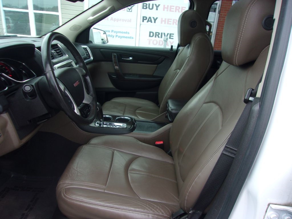 GMC Acadia AWD 4dr SLT w/SLT-1 2016