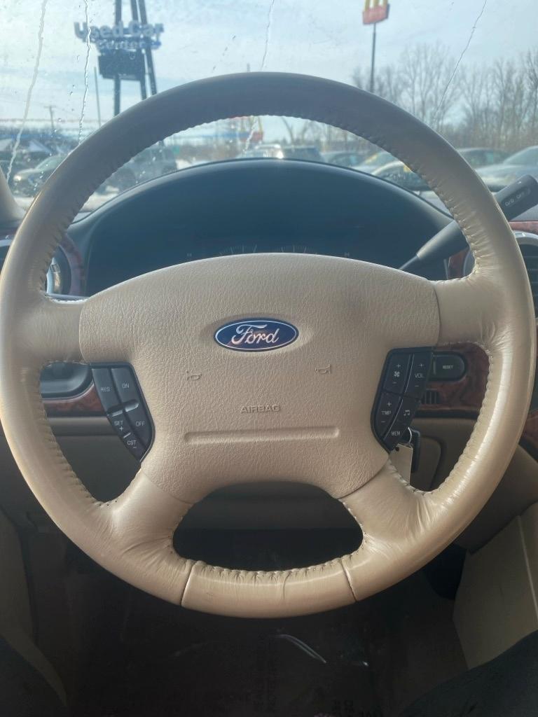 Ford Expedition 5.4L Eddie Bauer 4WD 2003