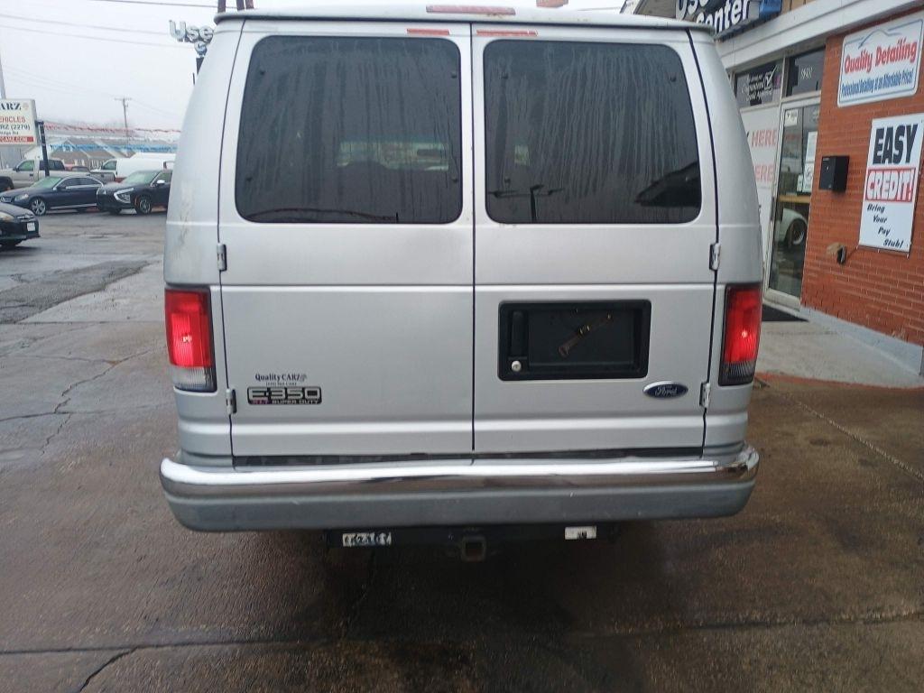 Ford Econoline Wagon E-350 Super Ext XLT 2000
