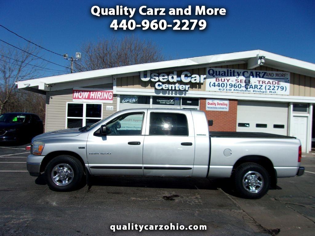 2006 Dodge Ram 1500 4dr Mega Cab 160.5 SLT