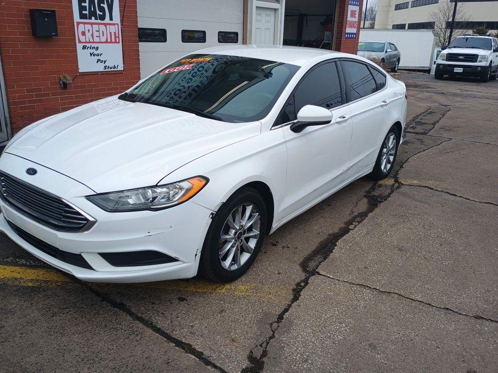 Ford Fusion SE FWD 2017