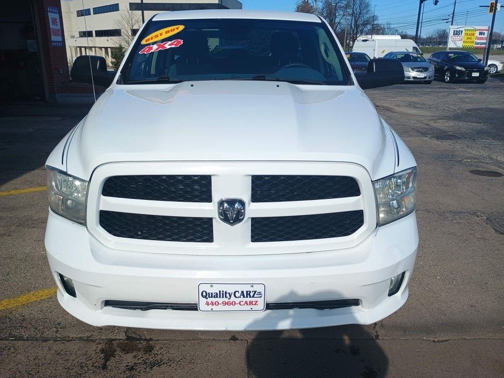 RAM 1500 Express 4x4 Quad Cab 6'4" Box 2018