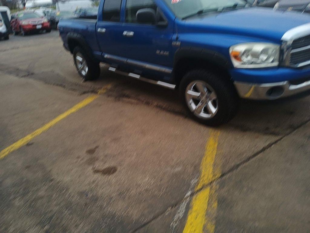 Dodge Ram 1500 4WD Quad Cab 140.5" SLT 2008