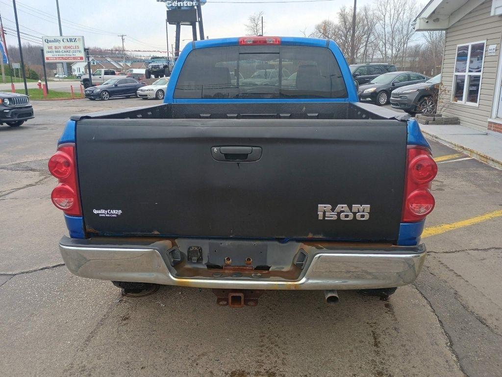 Dodge Ram 1500 4WD Quad Cab 140.5" SLT 2008