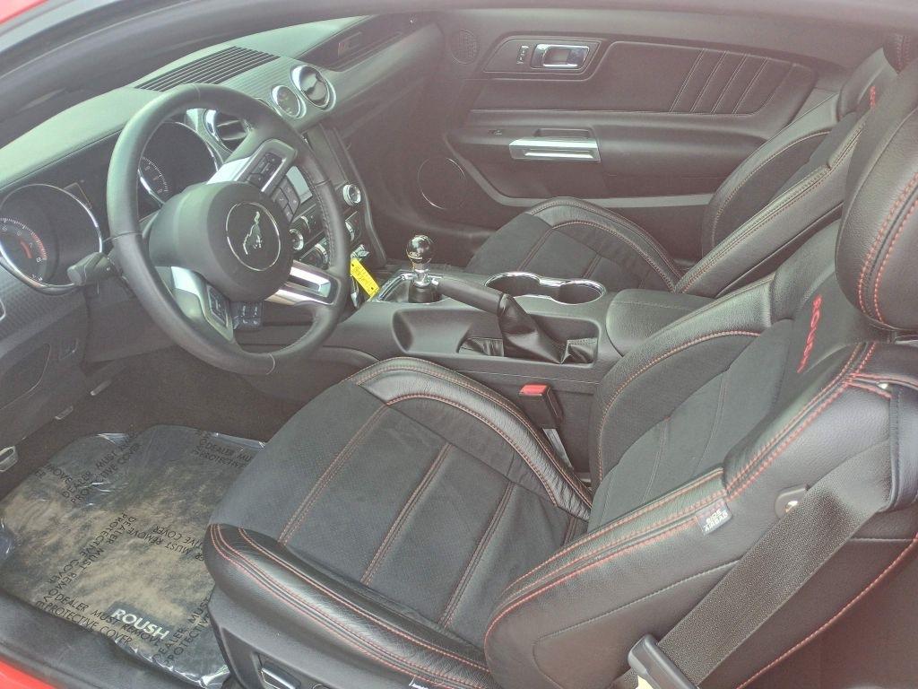 Ford Mustang GT Fastback 2017