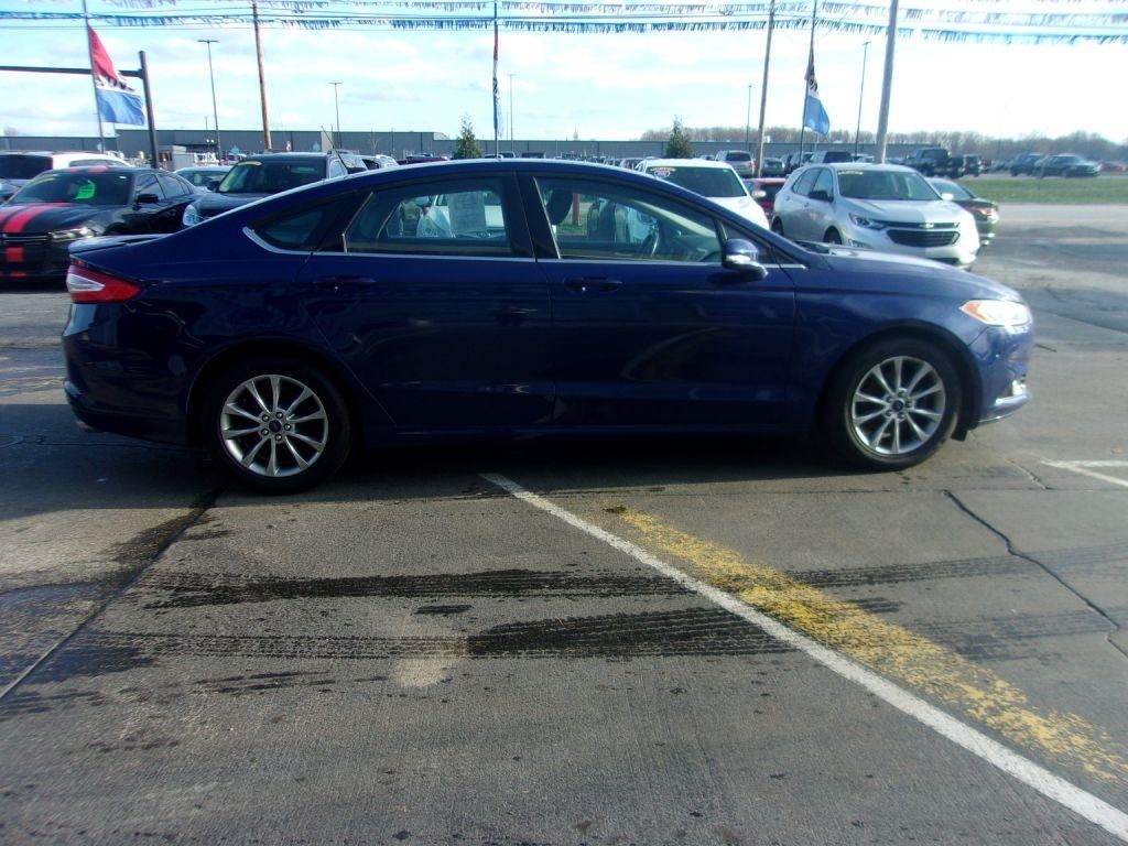 Ford Fusion 4dr Sdn SE FWD 2016