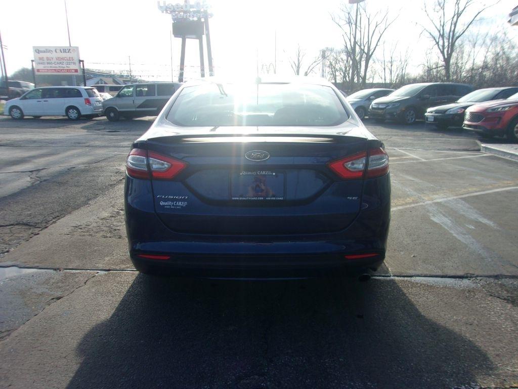 Ford Fusion 4dr Sdn SE FWD 2016