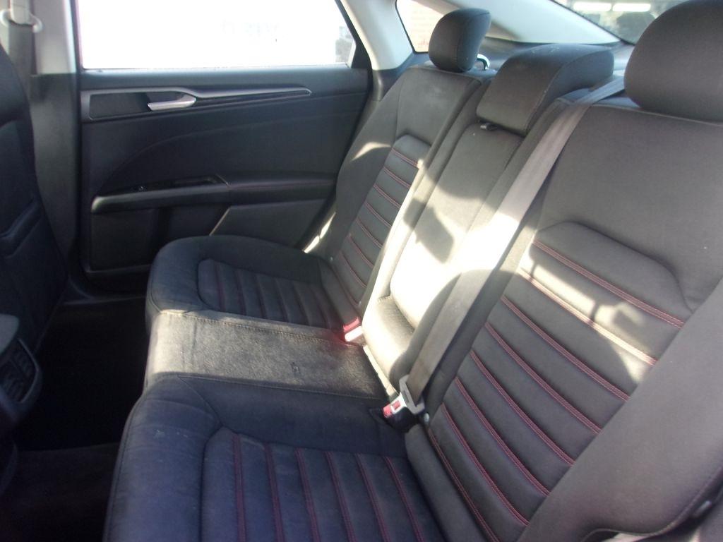 Ford Fusion 4dr Sdn SE FWD 2016