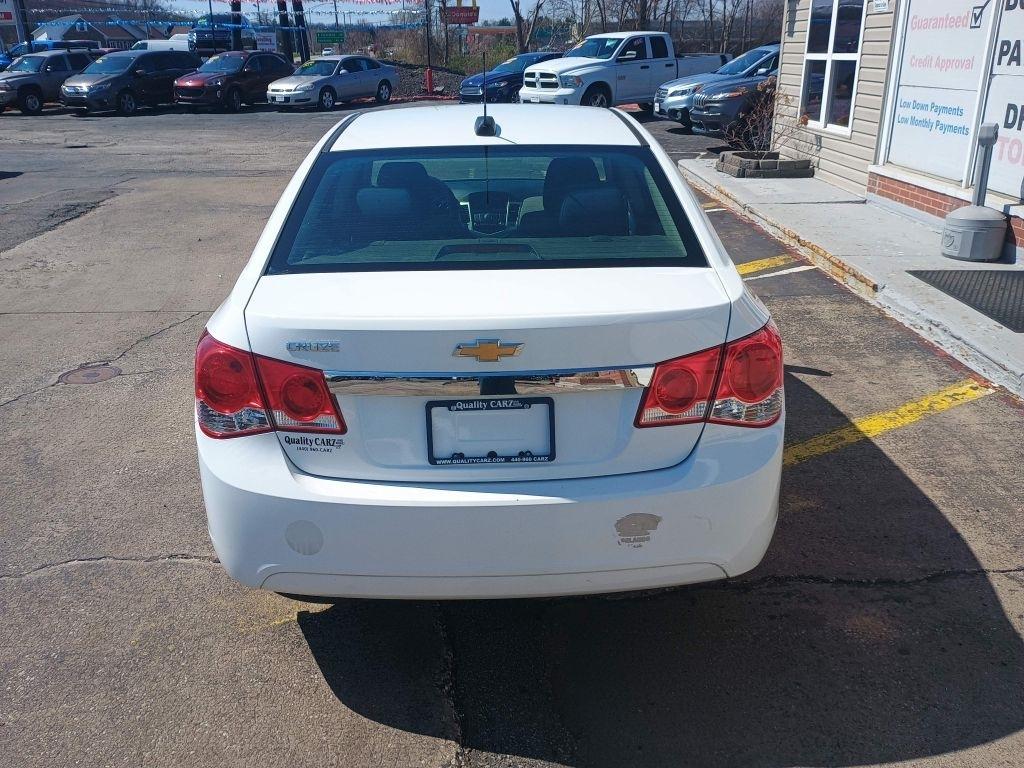 Chevrolet Cruze Limited 4dr Sdn Man LS 2016