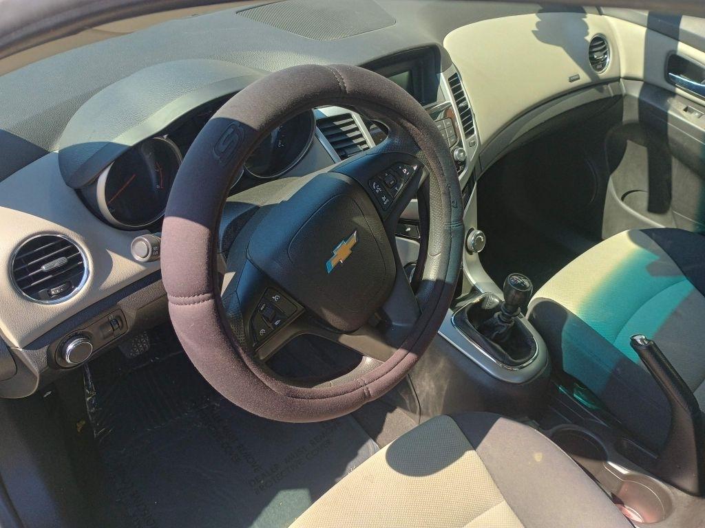 Chevrolet Cruze Limited 4dr Sdn Man LS 2016