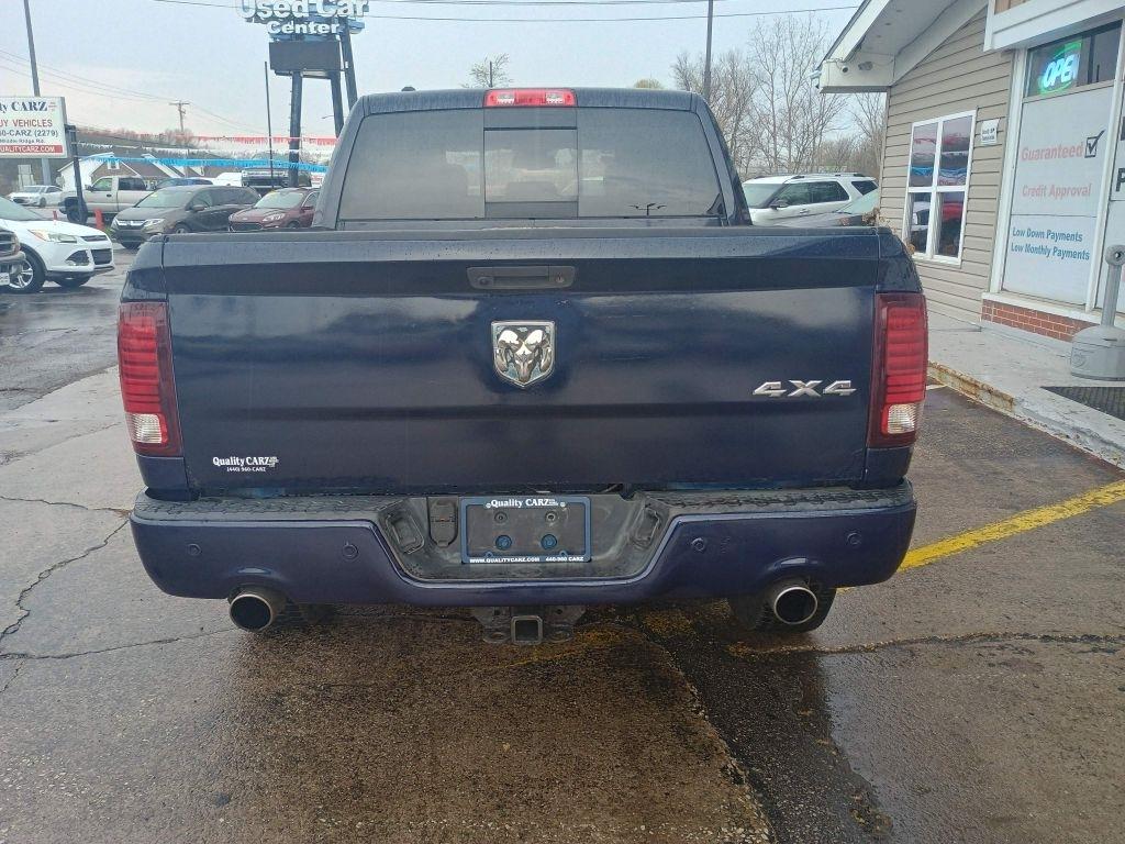 RAM 1500 4WD Crew Cab 140.5" Sport 2013