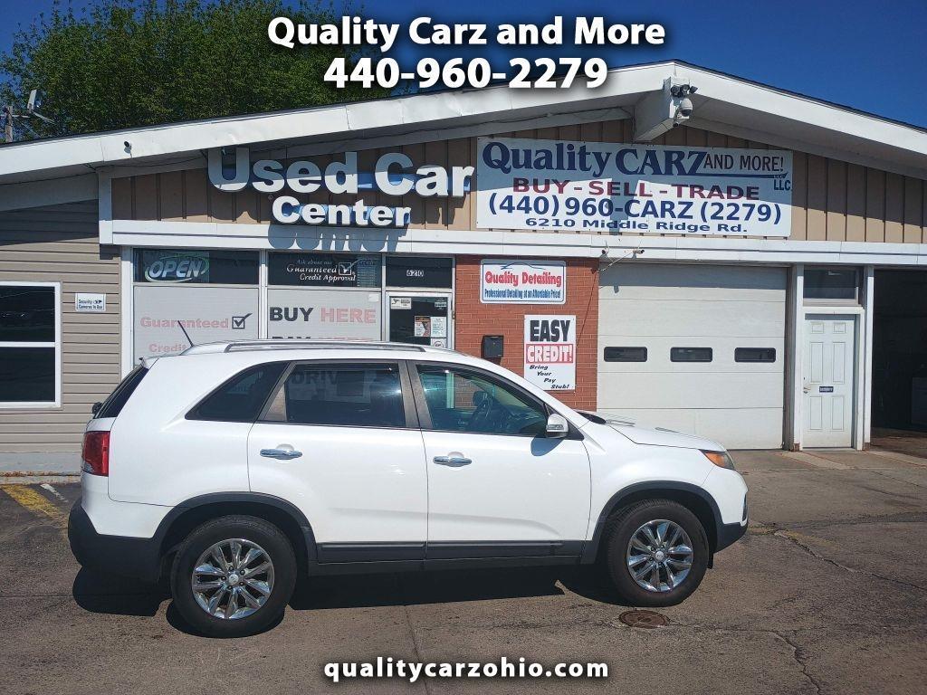 Kia Sorento 2WD 4dr I4 LX 2011