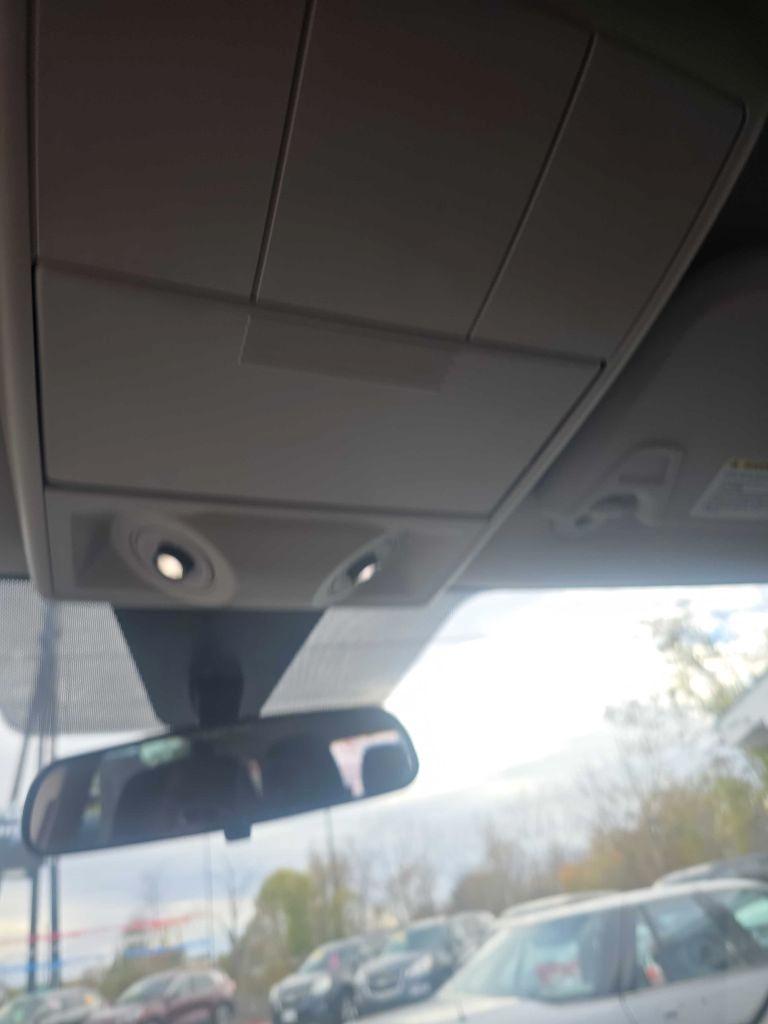 Dodge Journey FWD 4dr SXT 2012