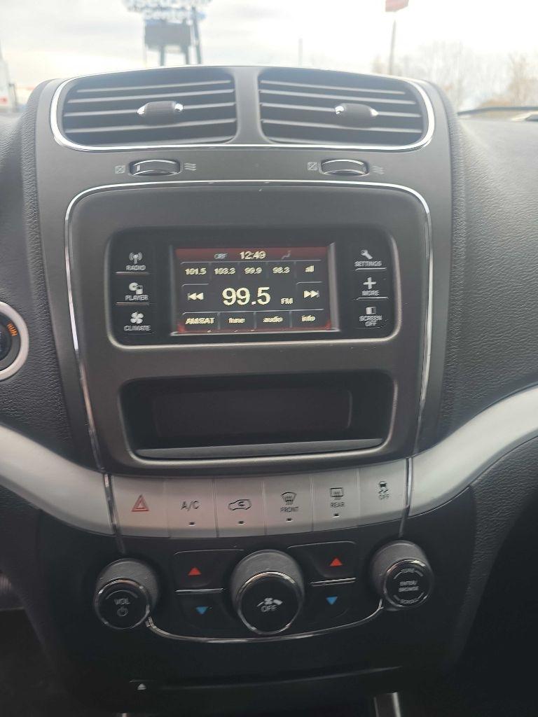 Dodge Journey FWD 4dr SXT 2012