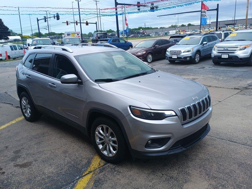 Jeep Cherokee Latitude FWD 2019