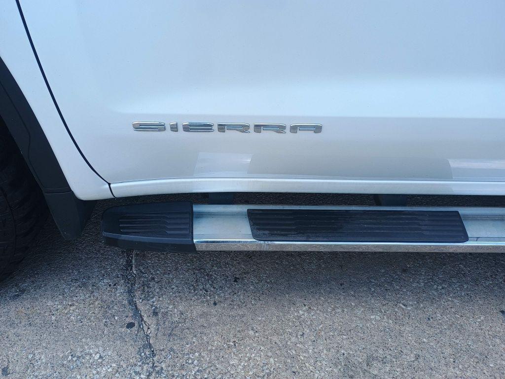 GMC Sierra 1500 4WD Crew Cab 147" SLT 2021