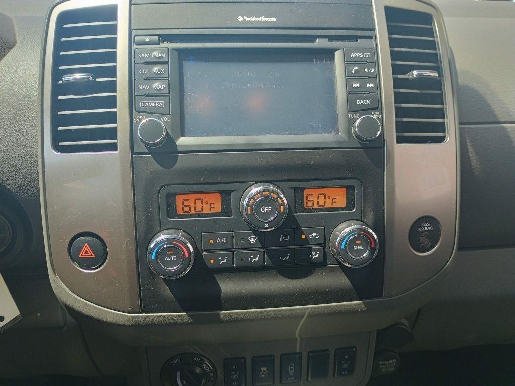 Nissan Frontier 4WD Crew Cab LWB Auto SV 2016