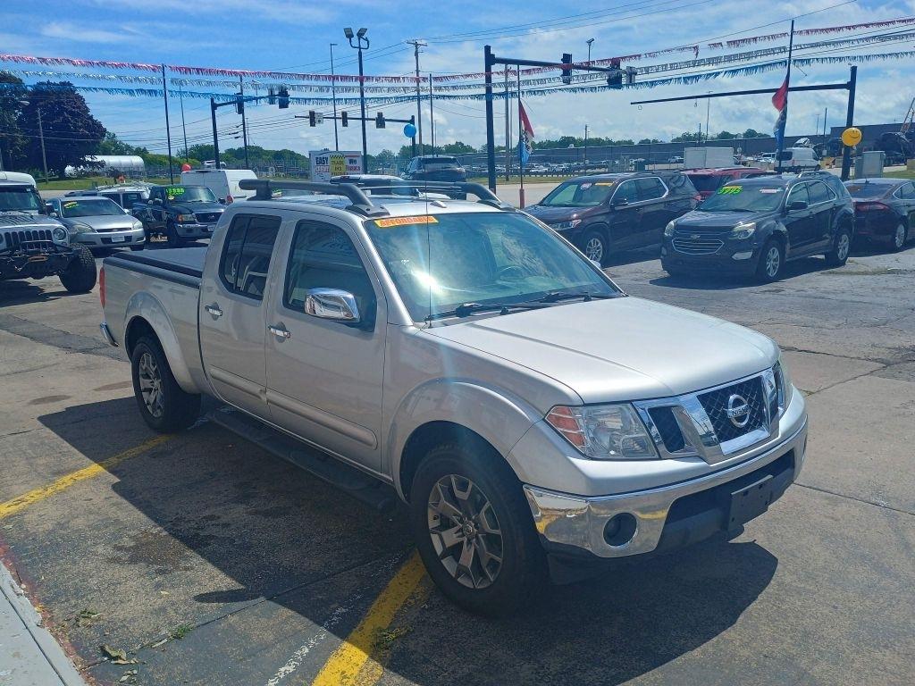 Nissan Frontier 4WD Crew Cab LWB Auto SV 2016