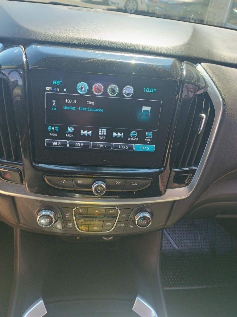 Chevrolet Traverse FWD 4dr LT Cloth w/1LT 2019