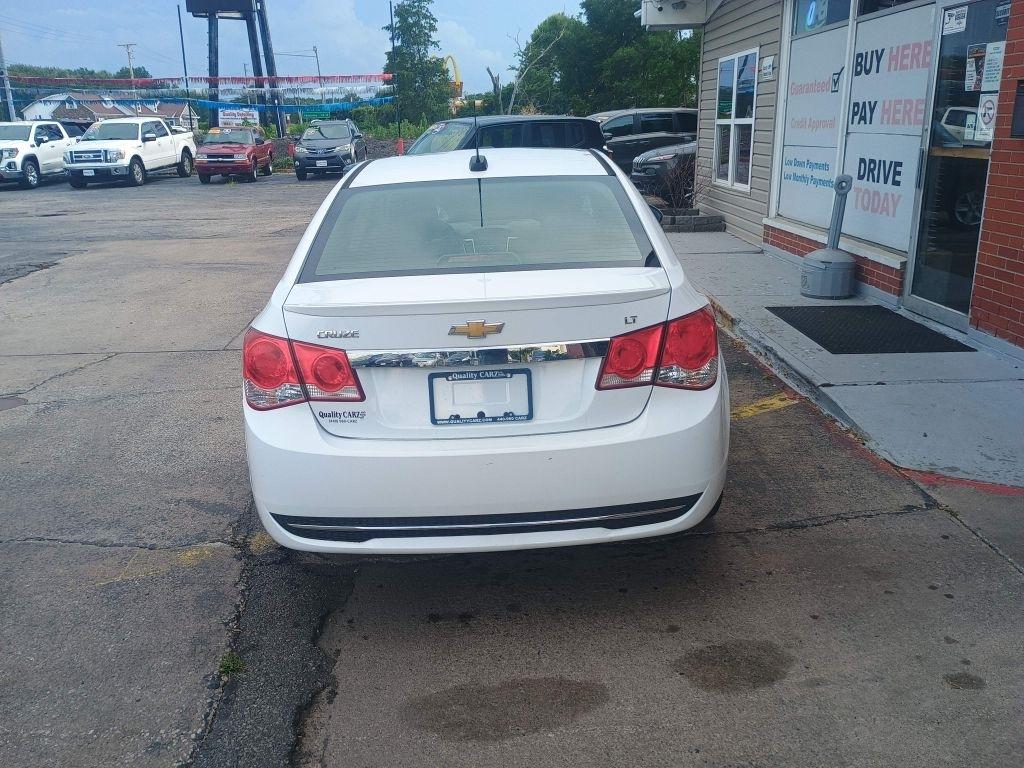 Chevrolet Cruze Limited 4dr Sdn Auto LT w/1LT 2016