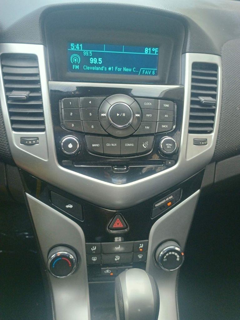Chevrolet Cruze Limited 4dr Sdn Auto LT w/1LT 2016