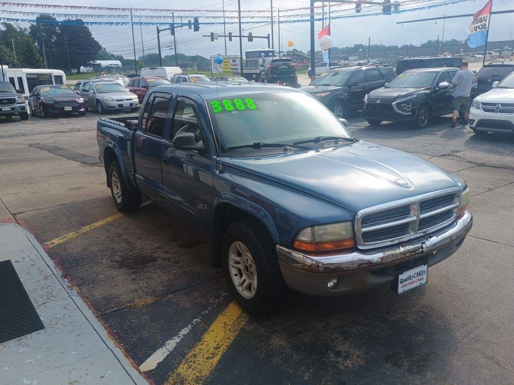 Dodge Dakota 4dr Quad Cab 131" WB SLT 2004