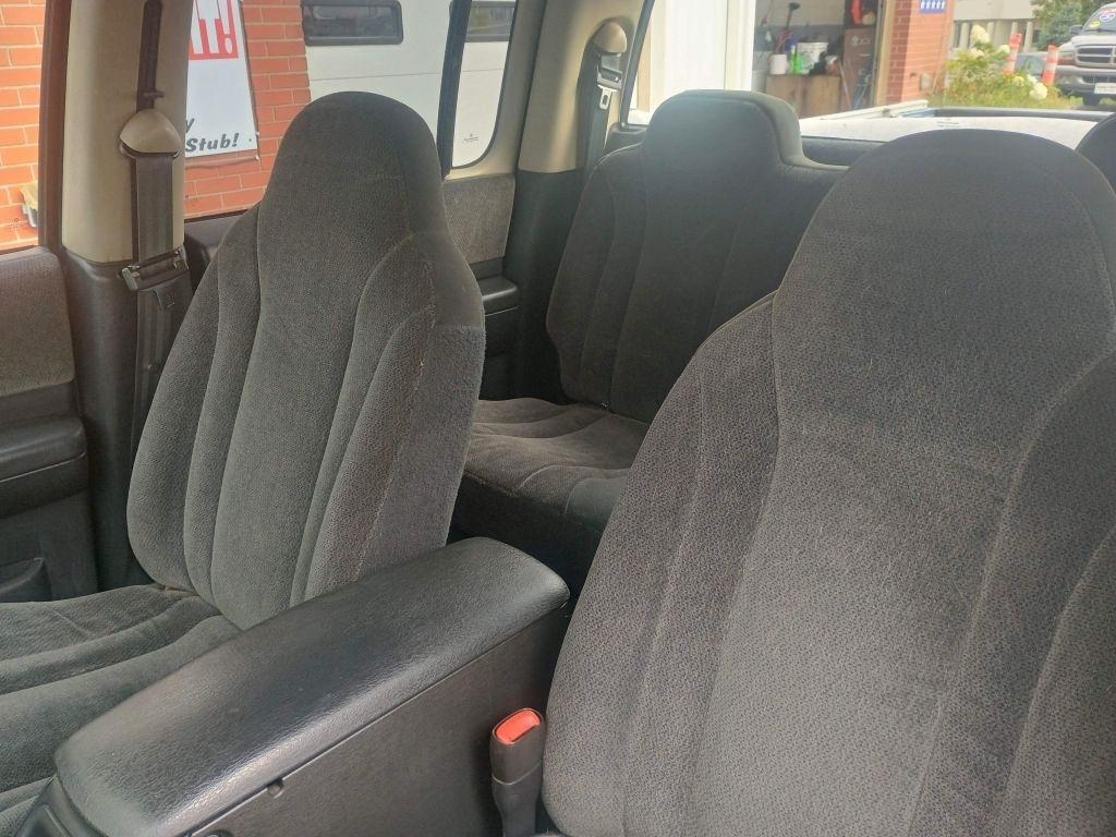 Dodge Dakota 4dr Quad Cab 131" WB SLT 2004