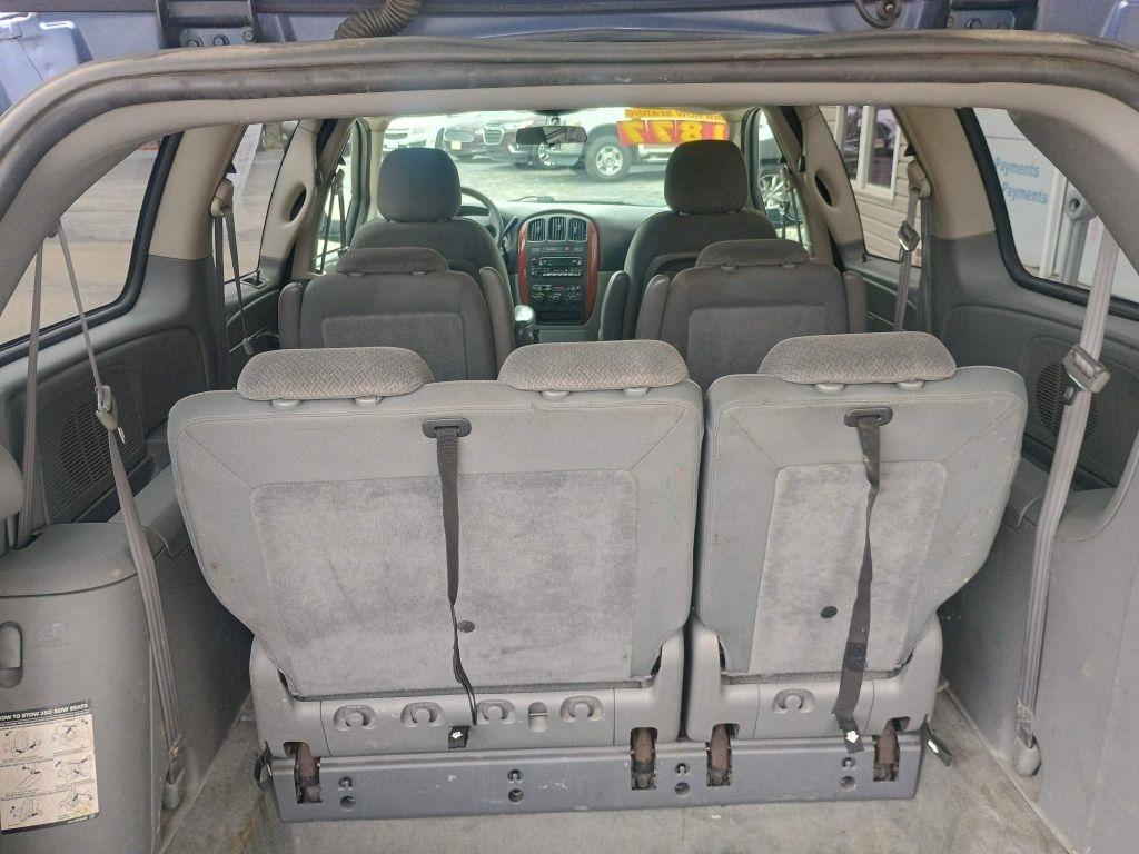 Chrysler Town & Country 4dr LWB LX FWD 2005