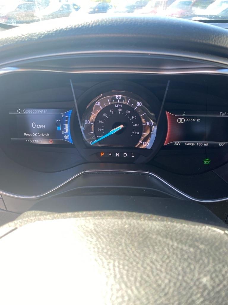 Ford Fusion Hybrid SE FWD 2017