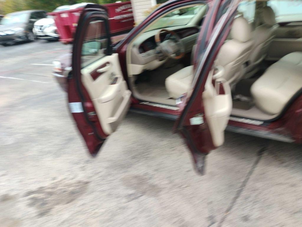 Lincoln Town Car 4dr Sdn Ultimate 2004
